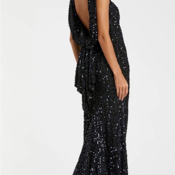 NWT | Mac Duggal 26331 Midnight Blue Cowl Back Sequined Evening Gown Size 8 - Picture 4 of 11